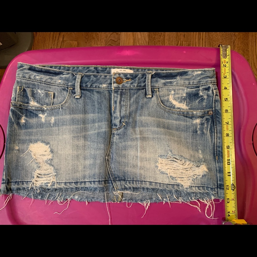 A&F Mini Jean Skirt, size 6